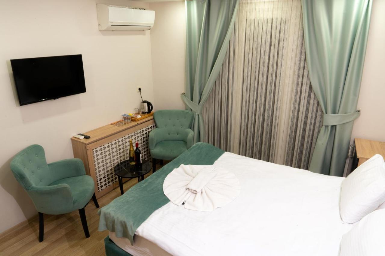 Loss Hotel Çatalca Extérieur photo
